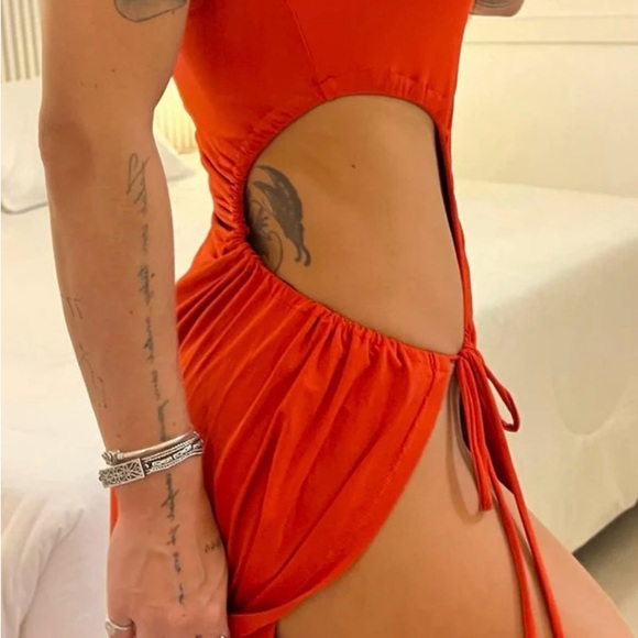 Red One Shoulder Maxi Sundress - Picture 2 of 3